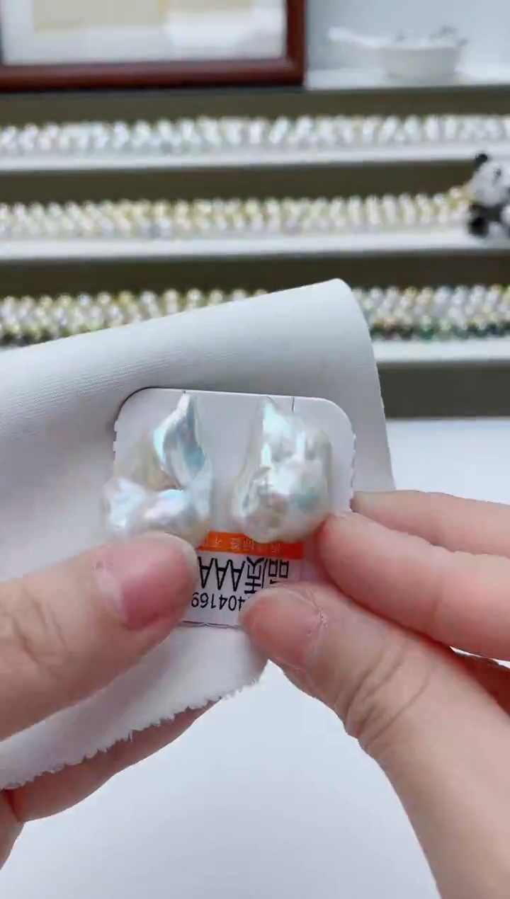 【闪购商品】淡水珍珠耳饰银S925镶嵌A16