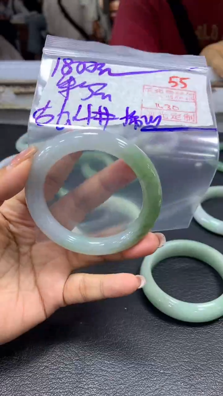 未镶嵌定制翡翠彩*妹毛货需精细抛光+拍一发一+55