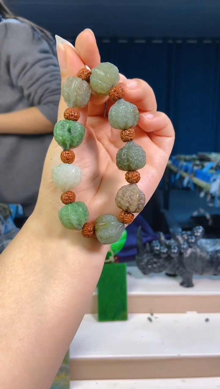 【闪购商品】和田玉挂件未镶嵌1