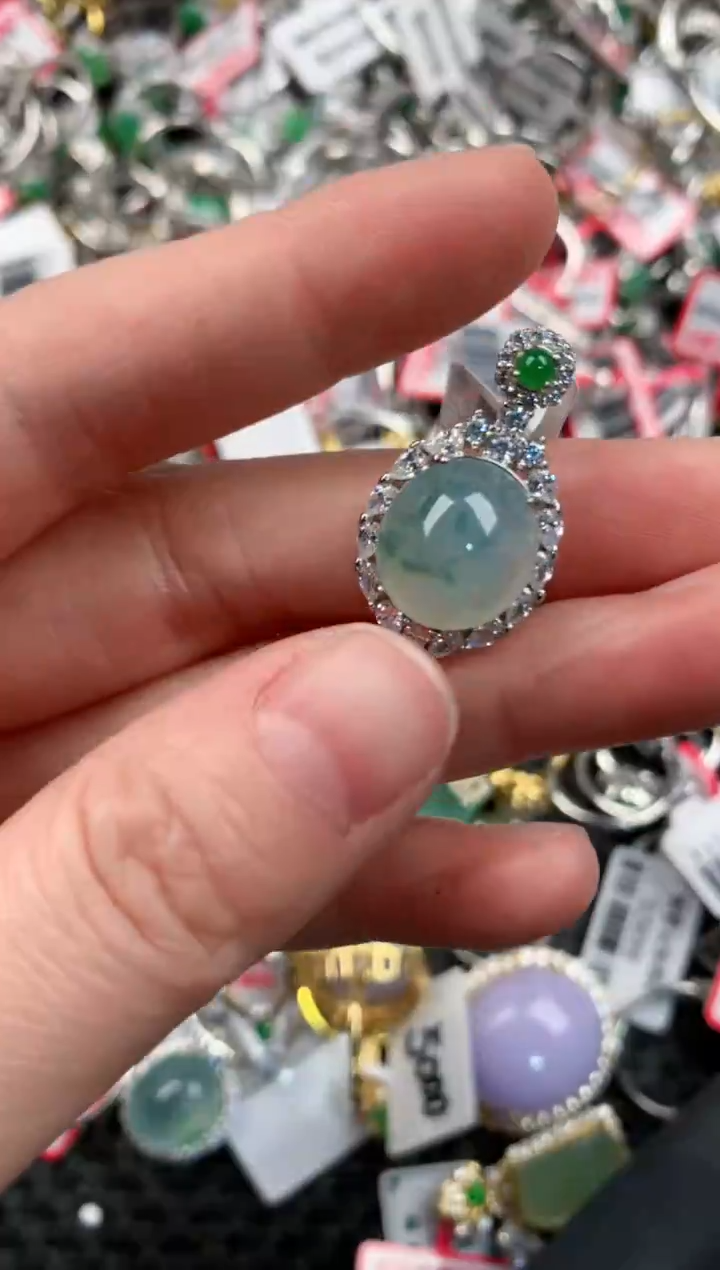 银S925镶嵌戒指翡翠777      10
