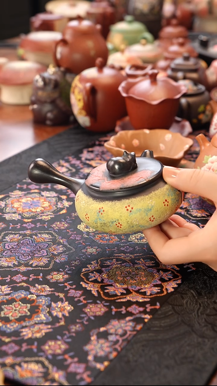 茶壶紫砂黑料唐羽壶