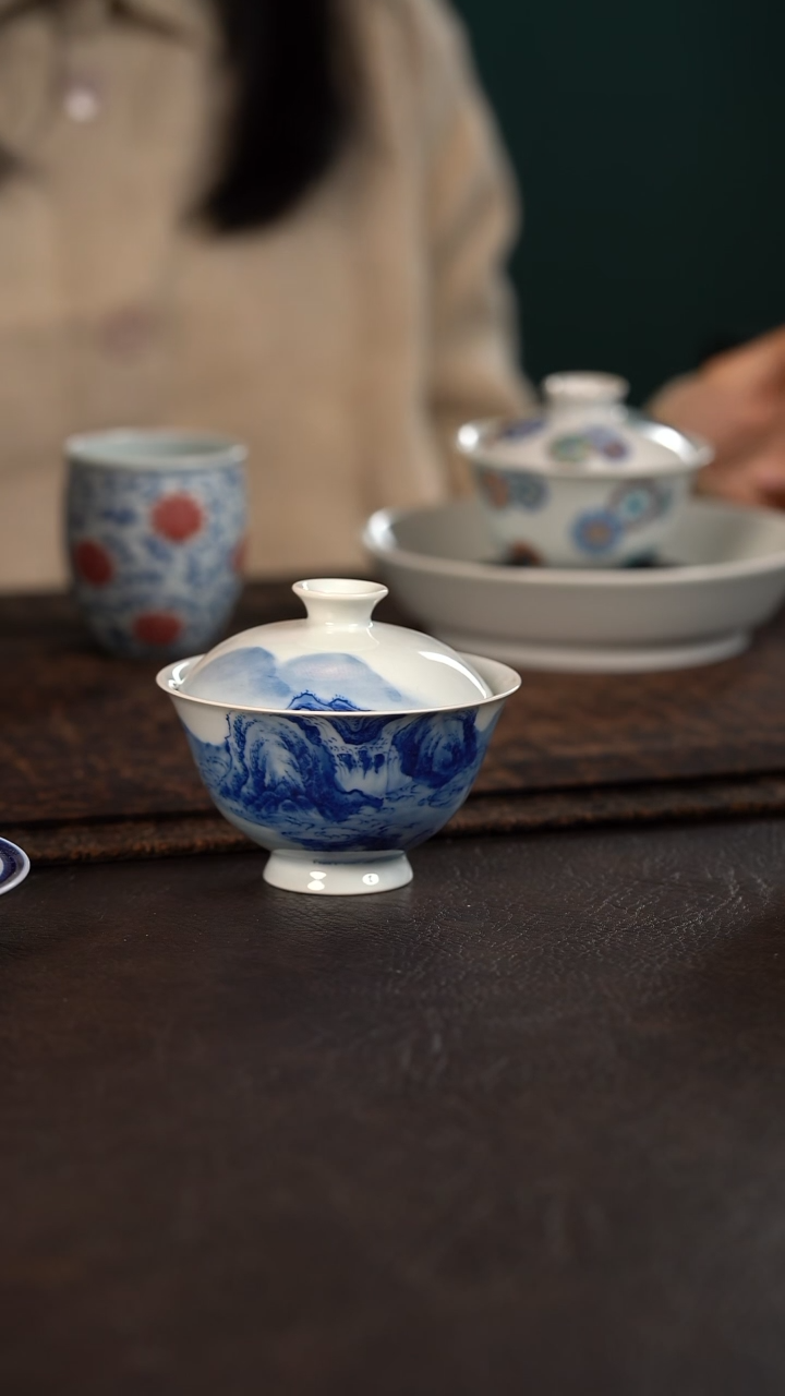 【闪购商品】杯HLX陶瓷山水盖碗带书法 随机