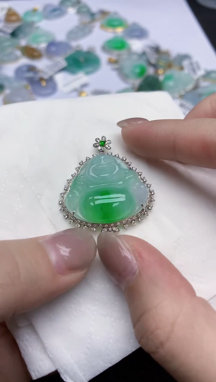 【闪购商品】翡翠颈饰18K金镶嵌天然翡翠A货