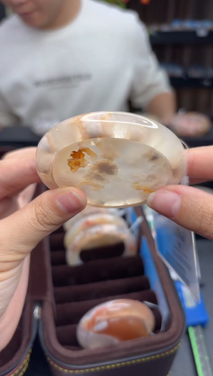 【闪购商品】石英质玉手镯未镶嵌615（56圈赠送镯心）