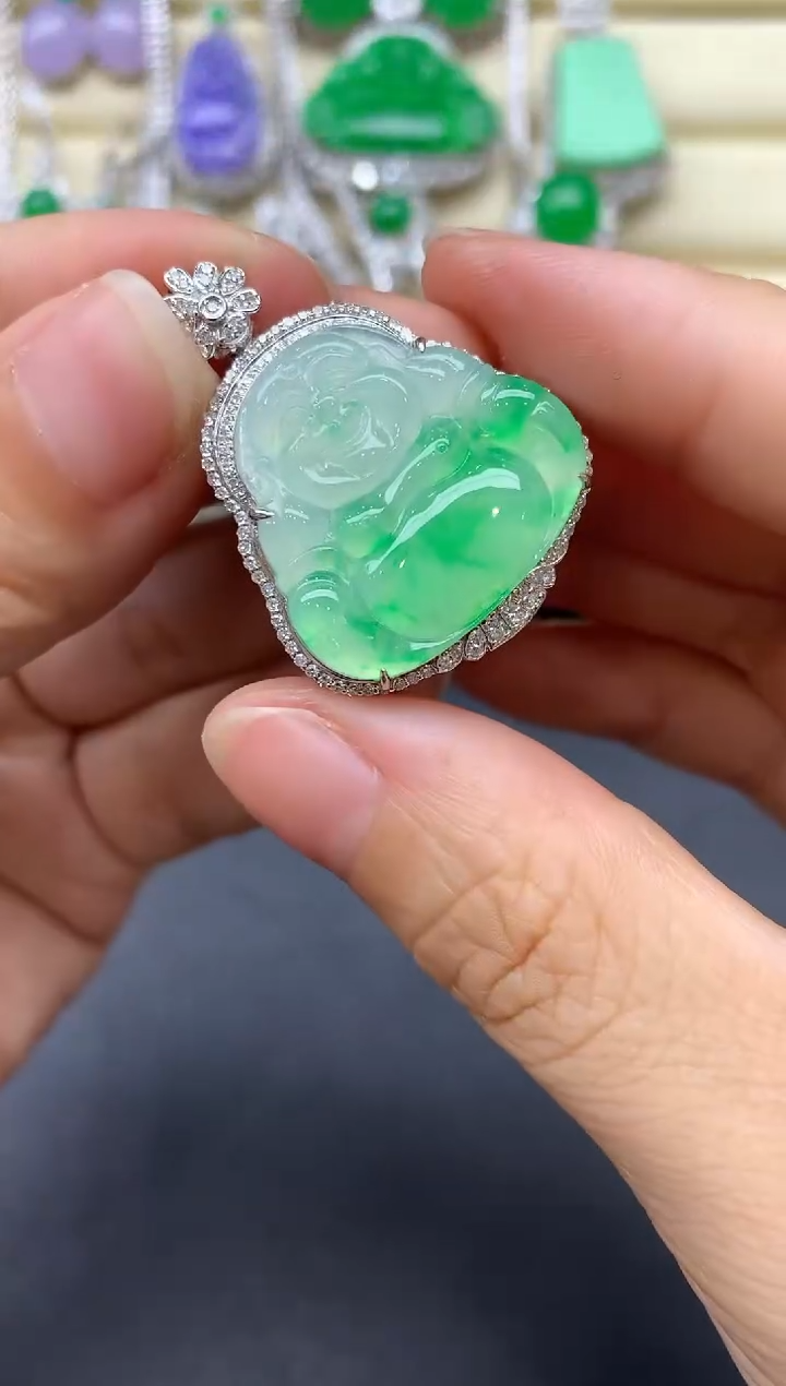 翡翠18K金镶嵌颈饰643-中国好珍宝