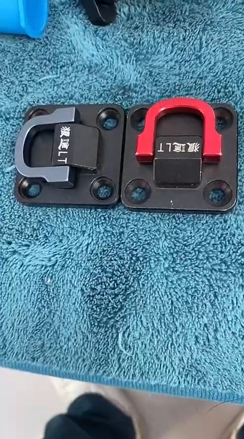 狼途失手绳挂 2个装  枪色 红色