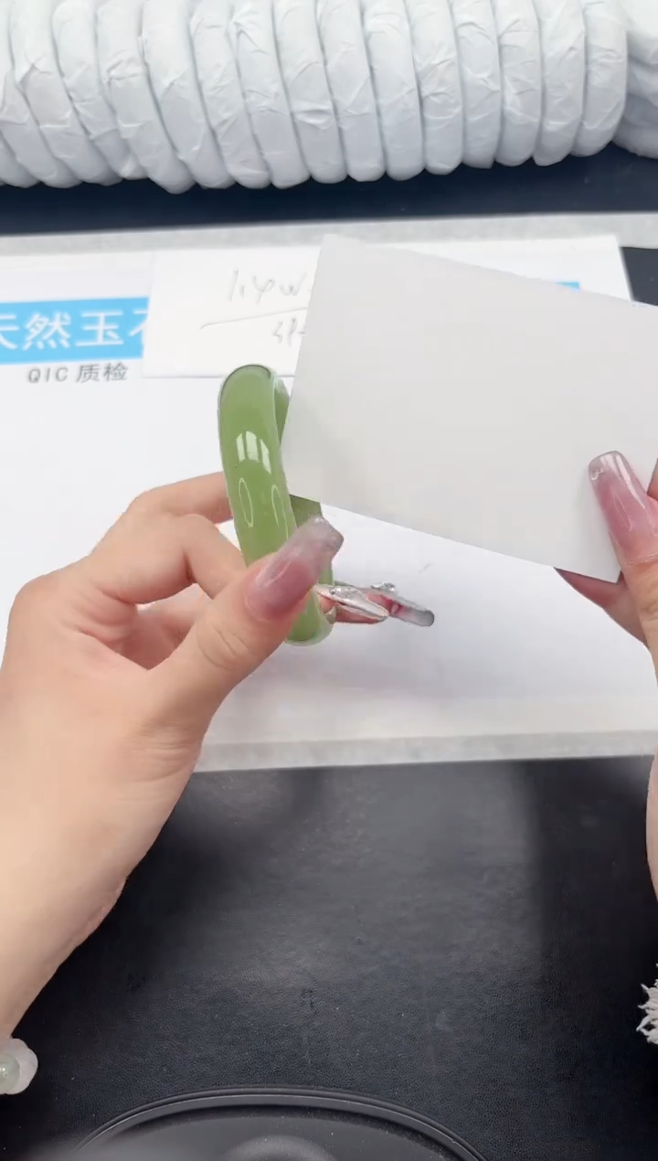 【闪购商品】石英质玉手镯未镶嵌283-59.5