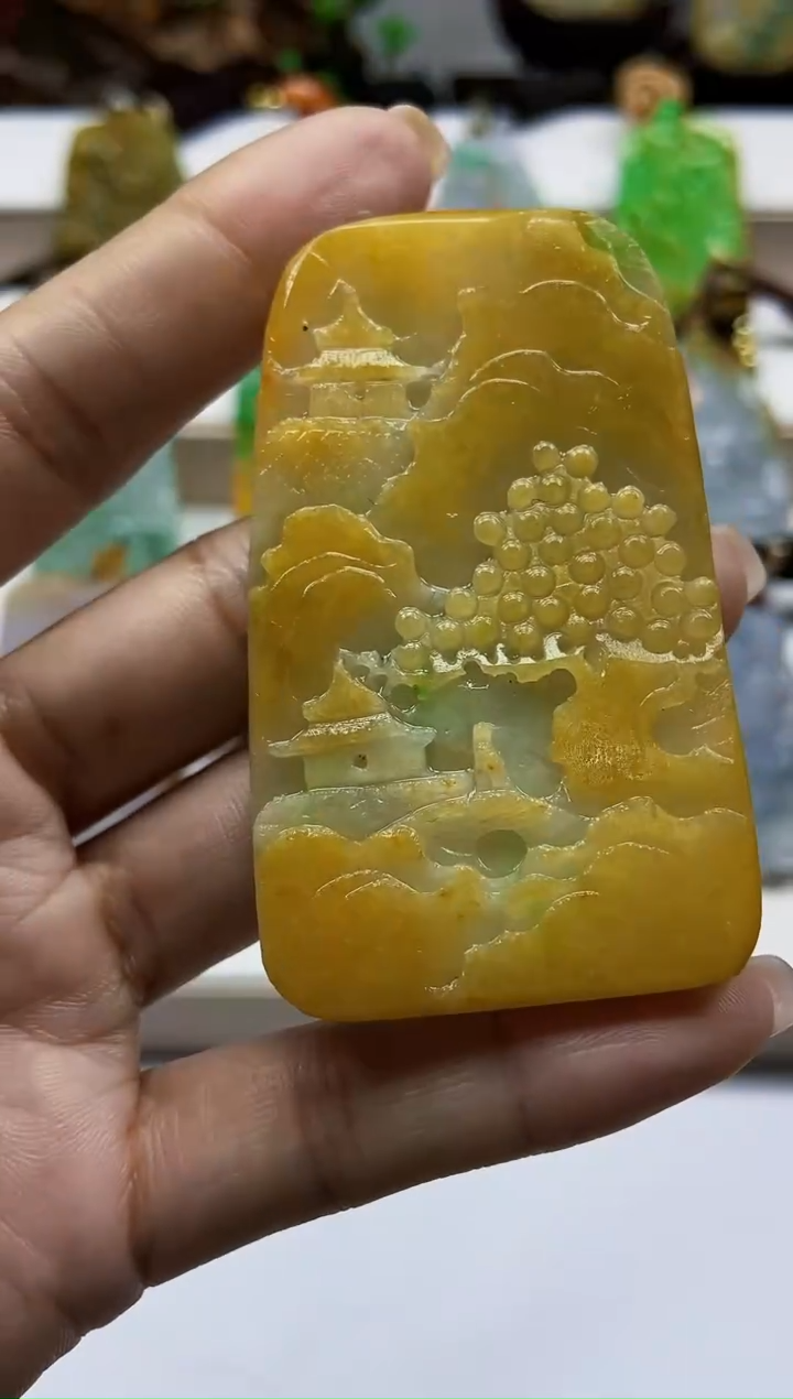 颈饰未镶嵌翡翠翡翠A货