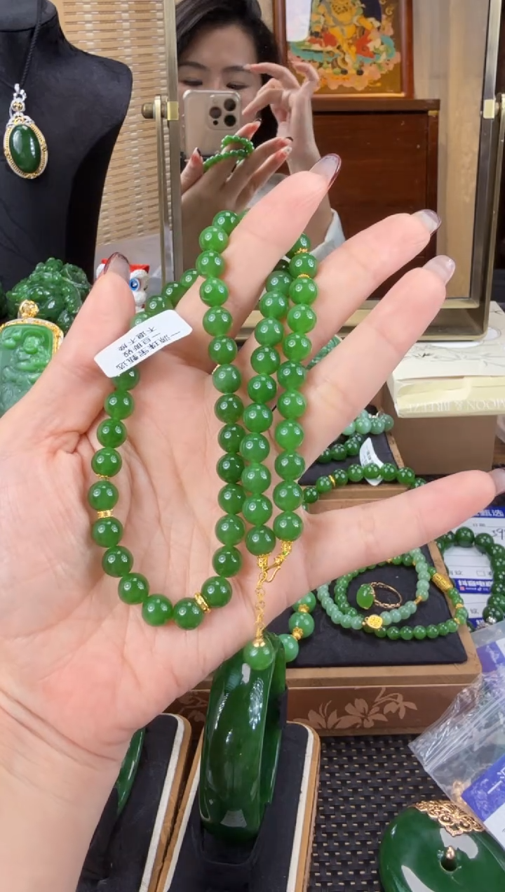 【闪购商品】和田玉（碧玉）项链18K金镶嵌 