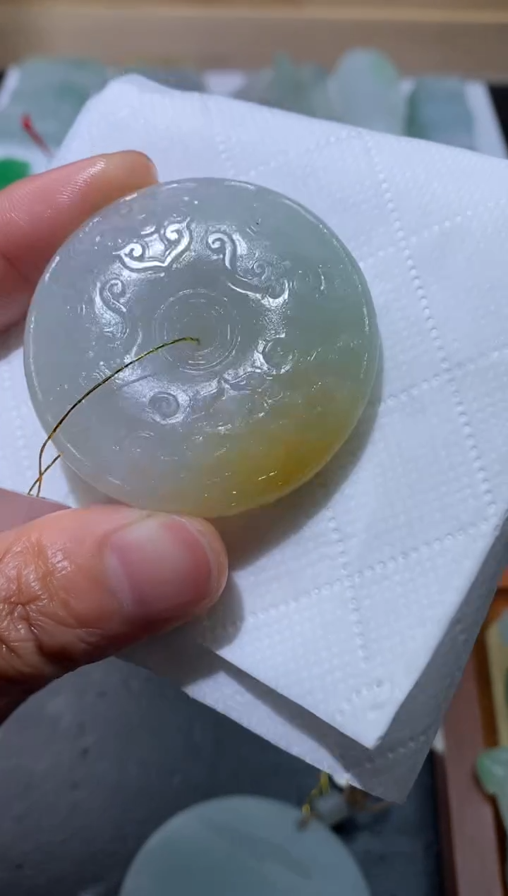 【闪购商品】定制翡翠未镶嵌翡翠毛货~