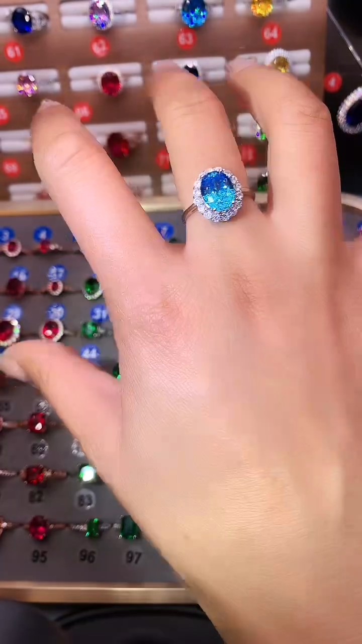 银S925镶嵌戒圈海蓝宝石.......