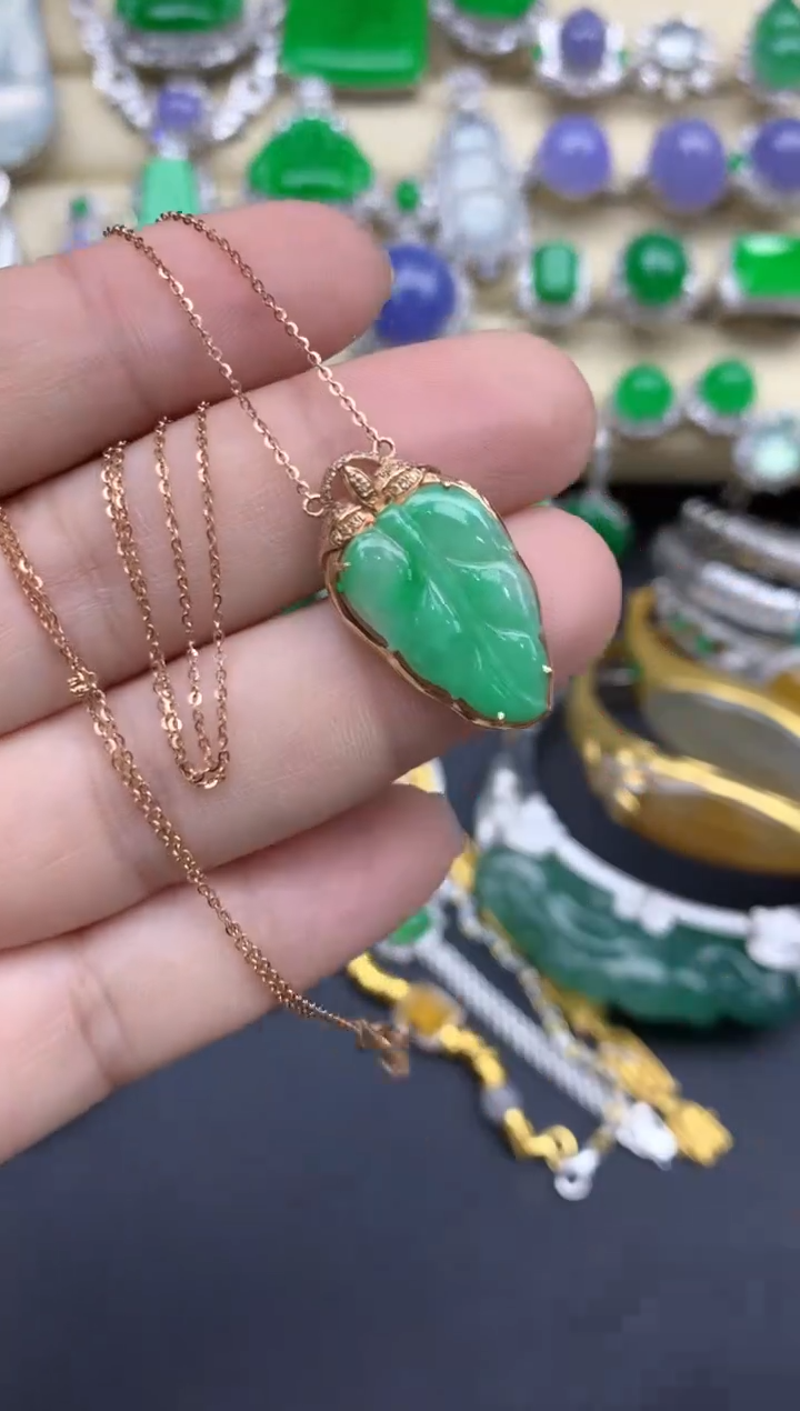 【闪购商品】翡翠颈饰18K金镶嵌225-中国好珍宝