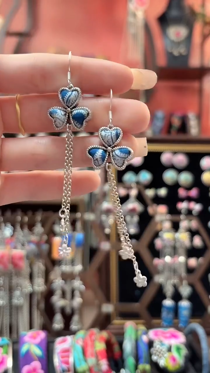 织绣 云织谣民族风精美饰品   660