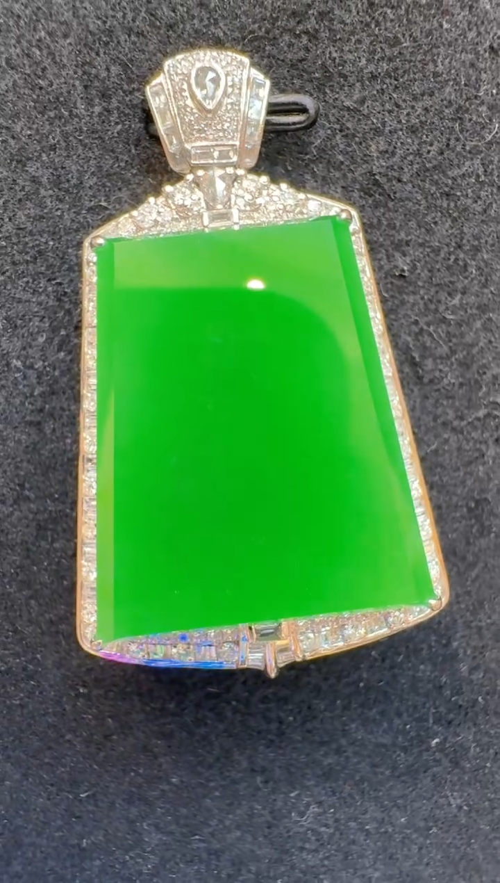 吊坠(不含链)18K金镶嵌翡翠多样性团购发一件