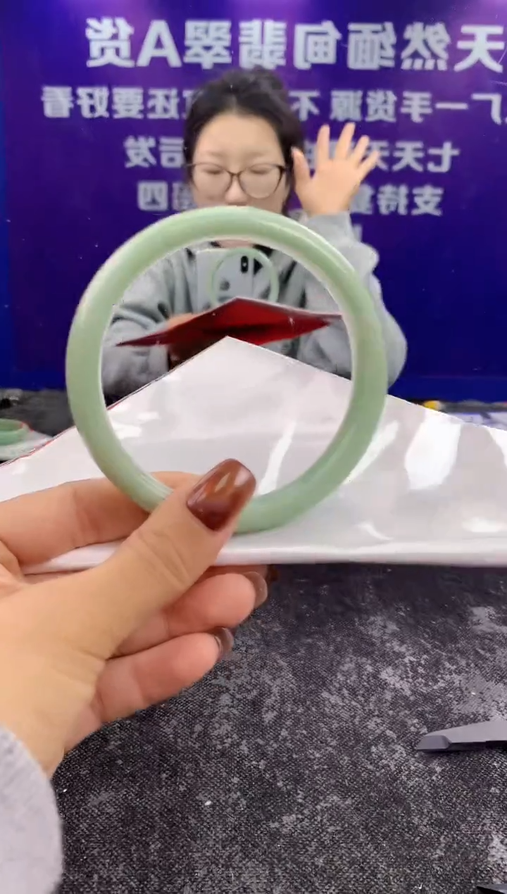 未镶嵌手镯翡翠AAAAAAAAAAAA