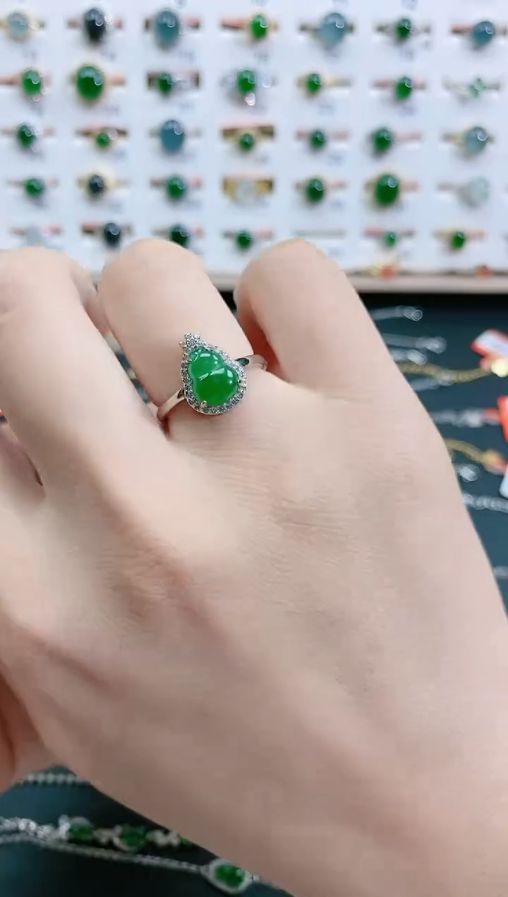 翡翠戒指银S925镶嵌 天然翡翠