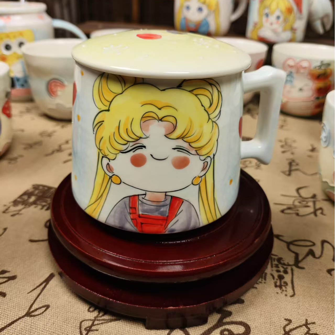景德镇高温釉下彩陶瓷杯带盖手绘创意