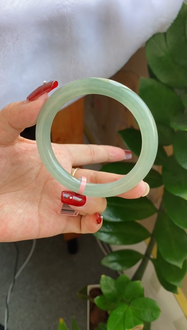 【闪购商品】翡翠手镯未镶嵌（冰胶湖水绿）圆条14号