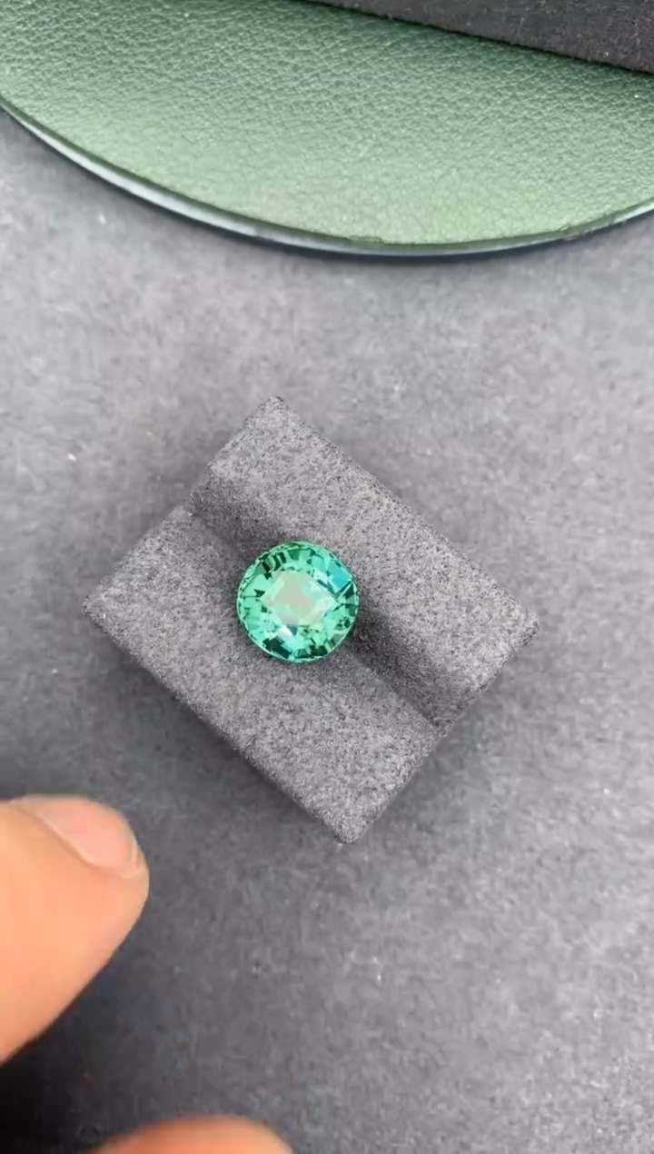 【闪购商品】碧玺裸石未镶嵌4ct绿碧玺