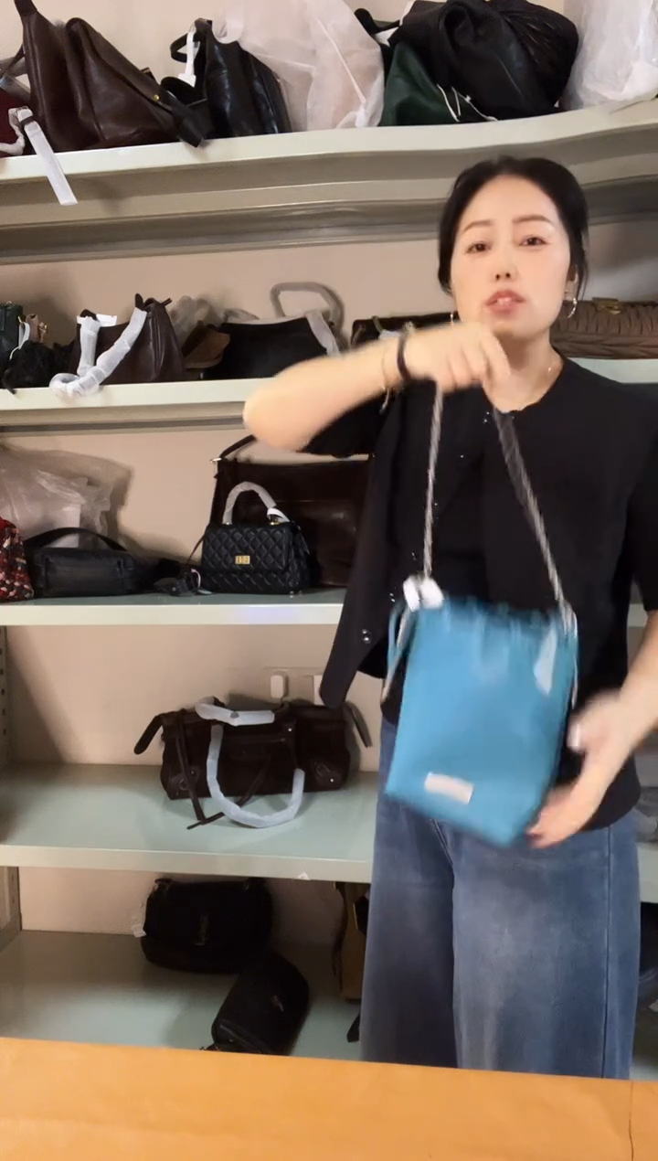 牛皮（革）高端订制时尚百搭女士手提斜跨包