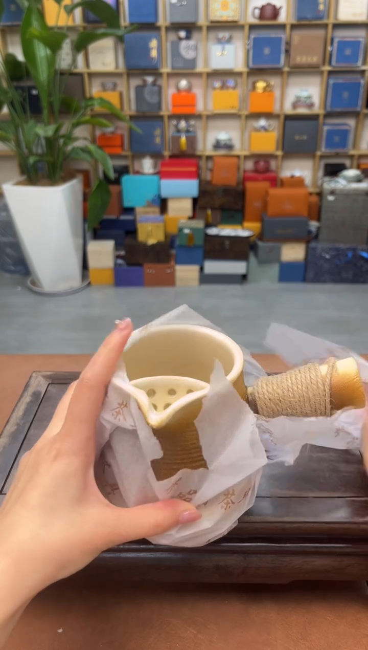 【闪购商品】@@万瓷茶奢馆甄选精品