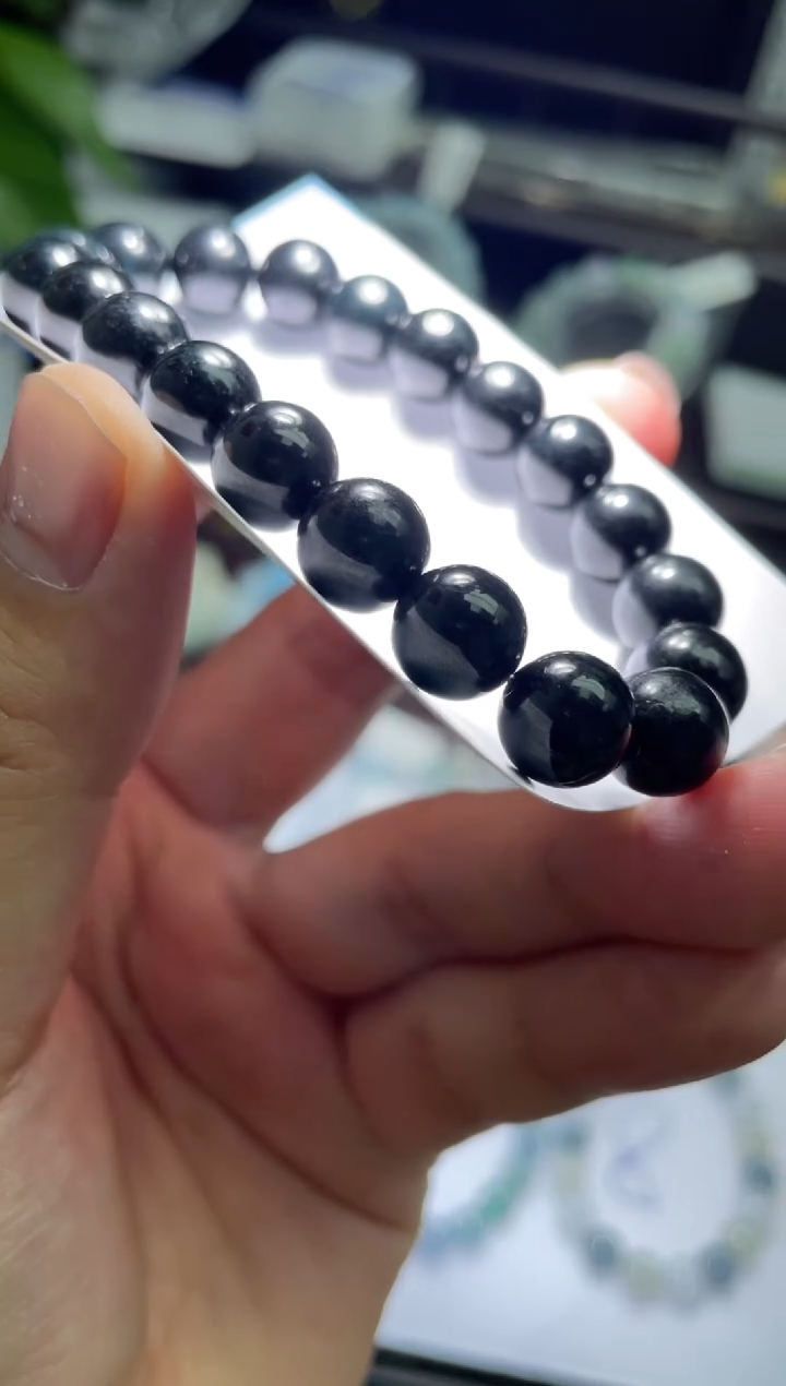 【闪购商品】翡翠手串未镶嵌翡翠