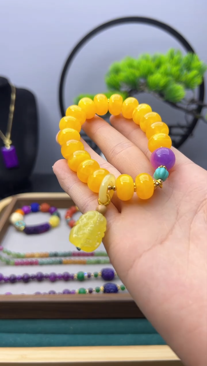 【闪购商品】蜜蜡手链14K金镶嵌S156            