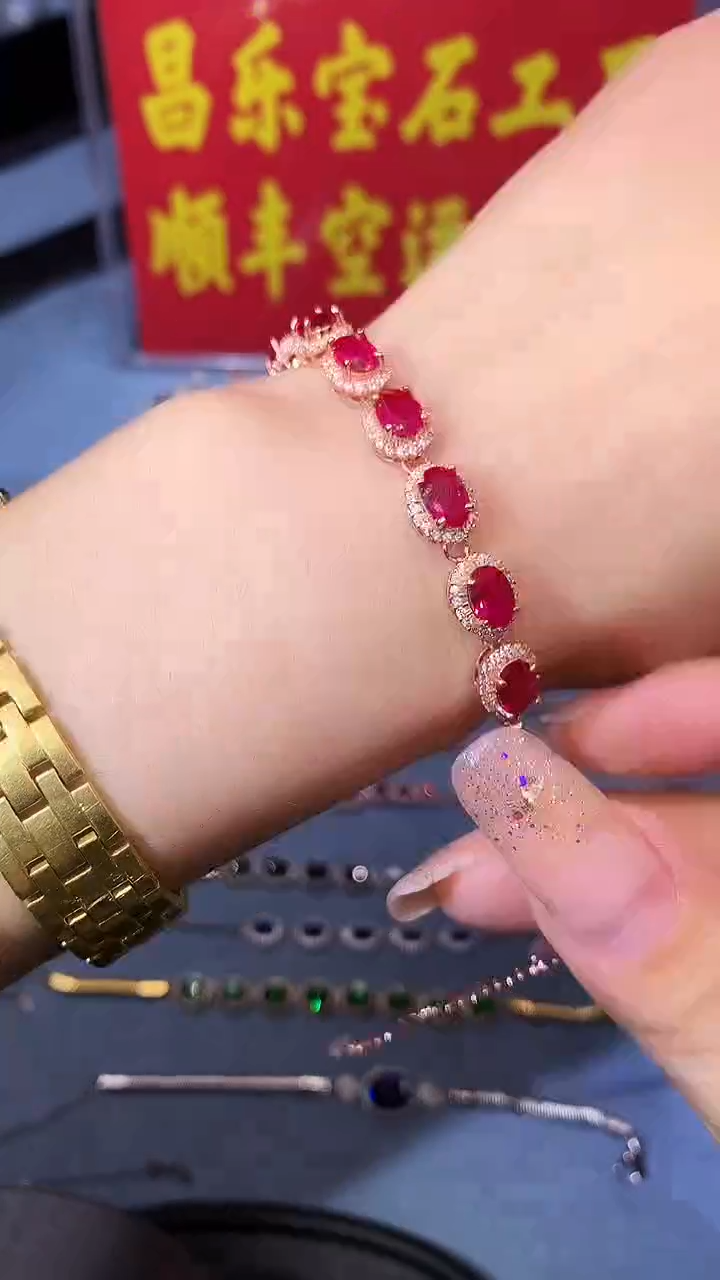 【闪购商品】红宝石手链银S925镶嵌1111111
