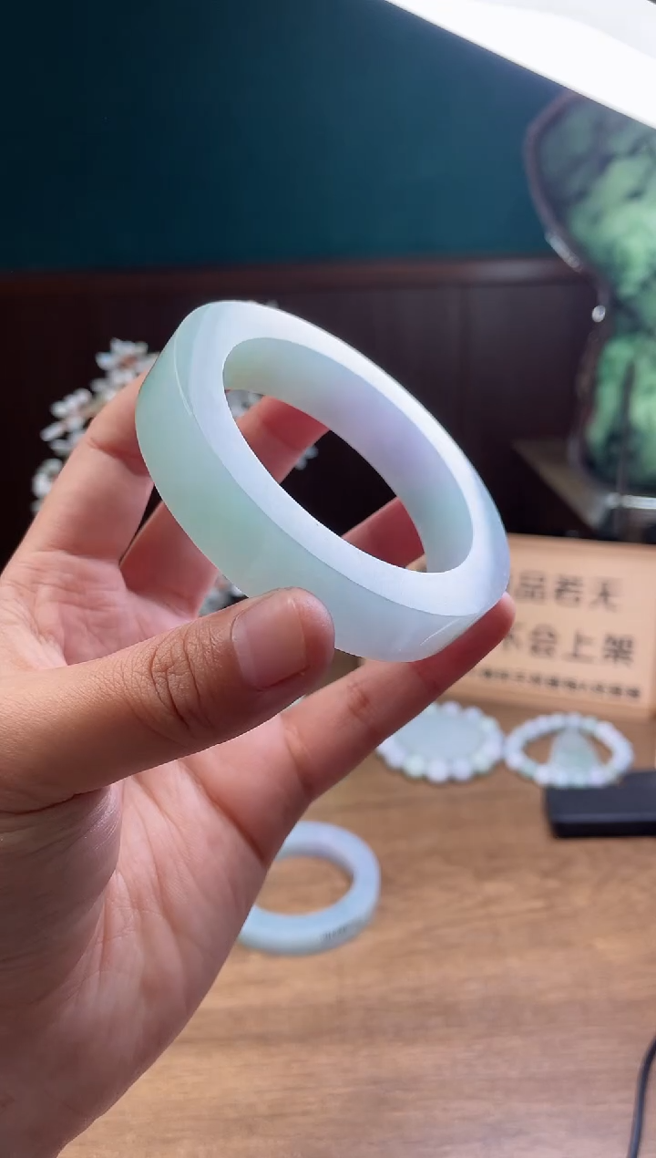 【闪购商品】定制翡翠手镯未镶嵌定制