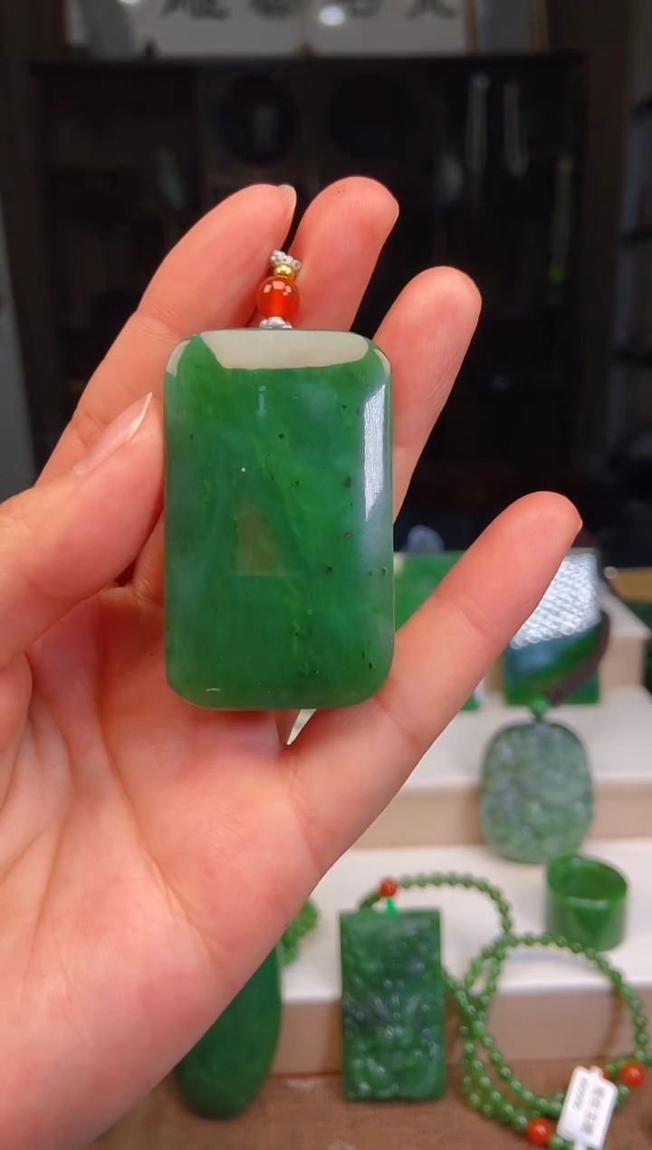 【闪购商品】和田玉挂件未镶嵌1