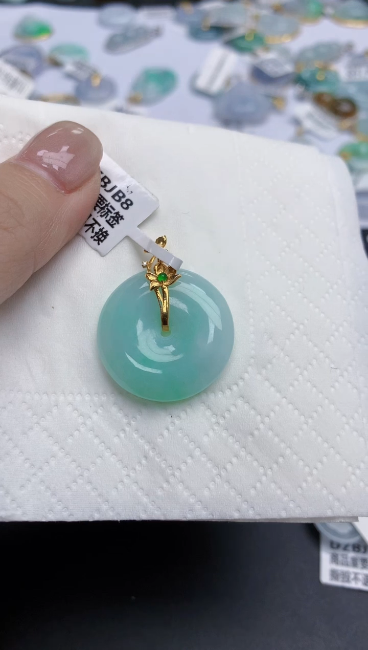 【闪购商品】翡翠颈饰18K金镶嵌天然缅甸翡翠A货