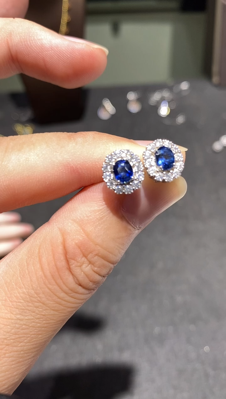 耳饰蓝宝石银S925镶嵌耳钉