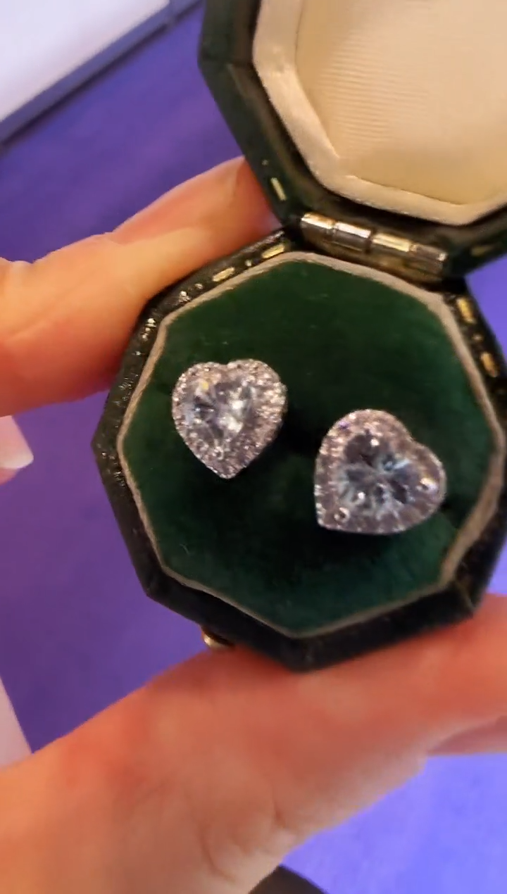 【闪购商品】海蓝宝石耳饰铂Pt850镶嵌严选-海蓝宝爱心耳钉