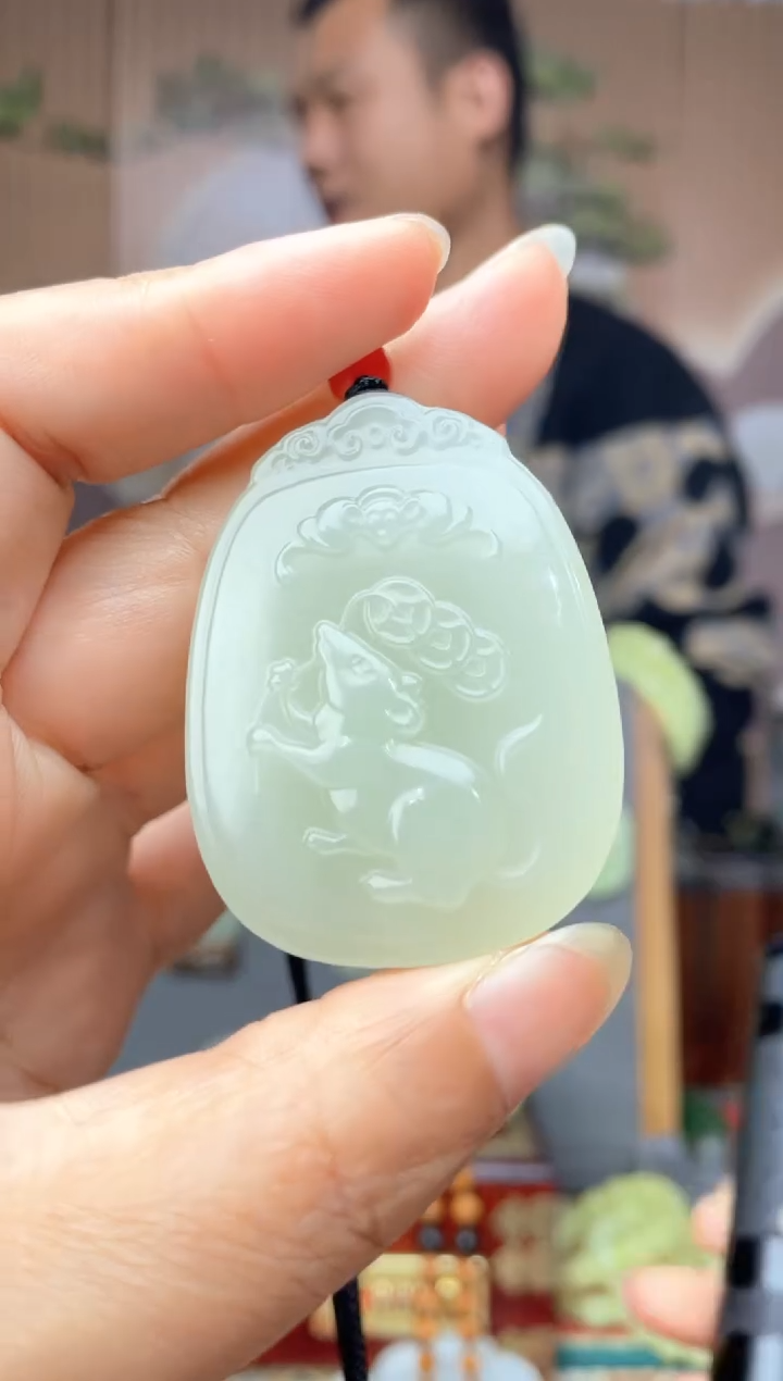 颈饰未镶嵌和田玉拍一发一