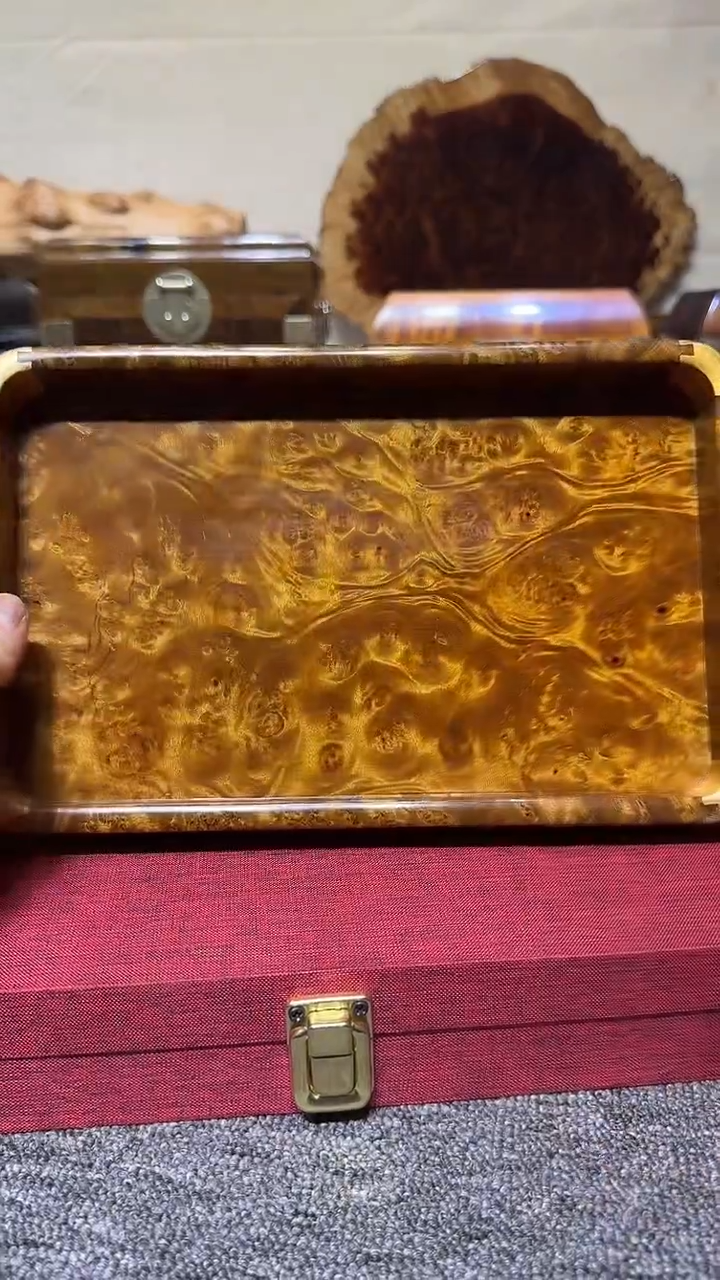 帝王之木：满留疤文承盘 长27宽17高3cm