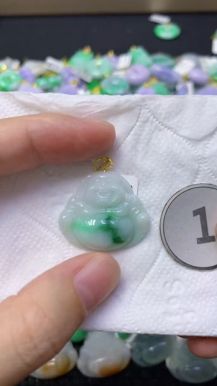 颈饰18K金镶嵌翡翠天然缅甸翡翠A货