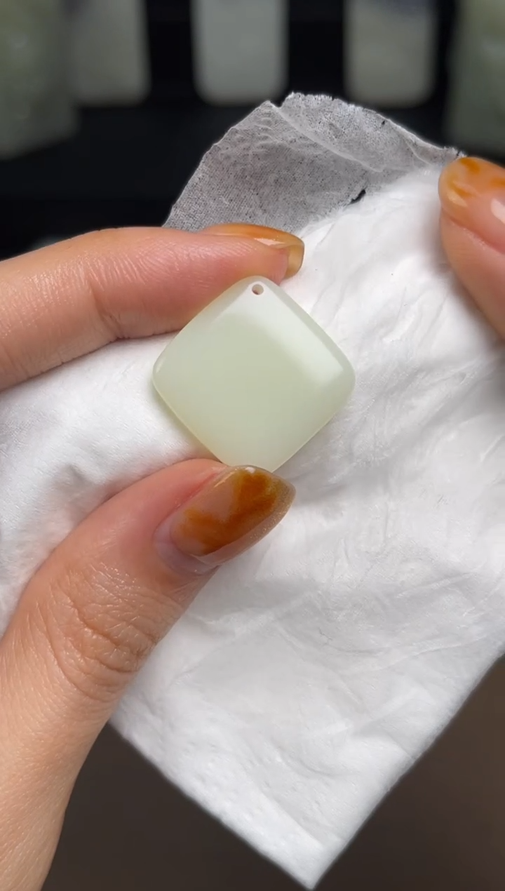 【闪购商品】和田玉颈饰未镶嵌48