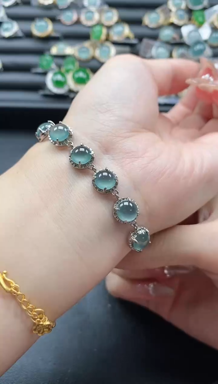 【闪购商品】翡翠戒指银S925镶嵌51511