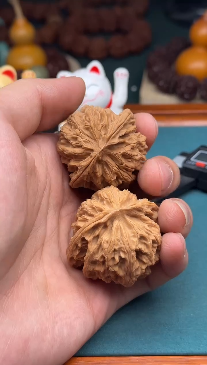 【闪购商品】文玩核桃吊坠苹果园307