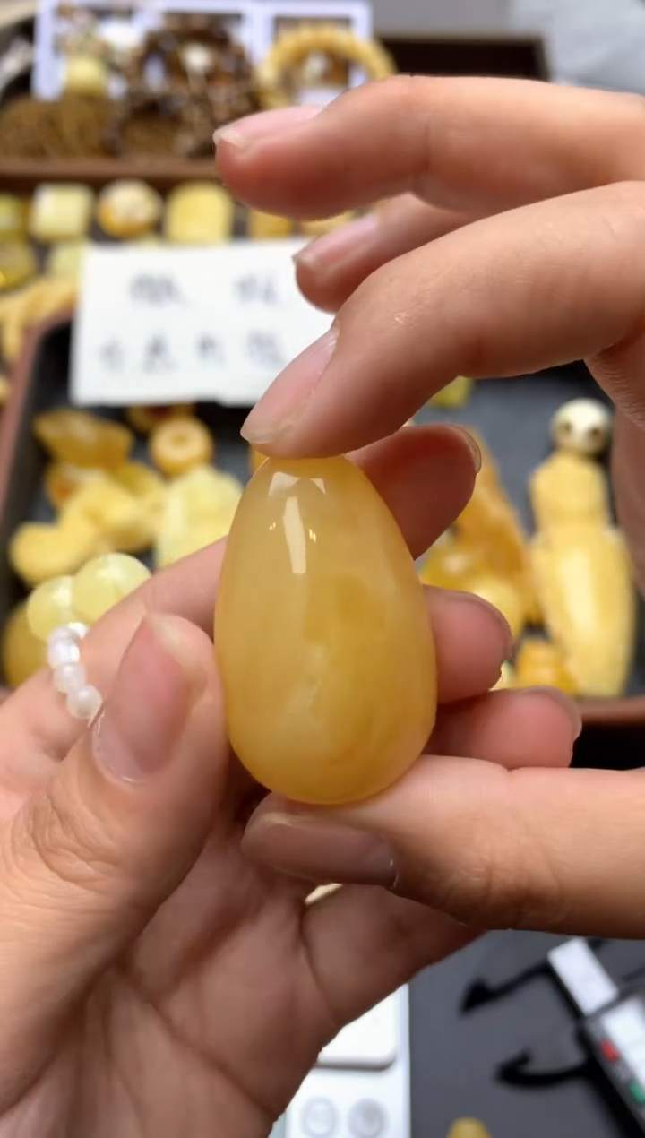 【闪购商品】琥珀珠宝奇石未镶嵌028琥珀蜜蜡花粉有纹小坑介意勿拍