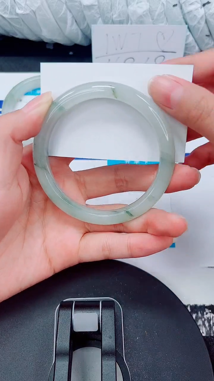 未镶嵌手镯石英质玉264-60/61