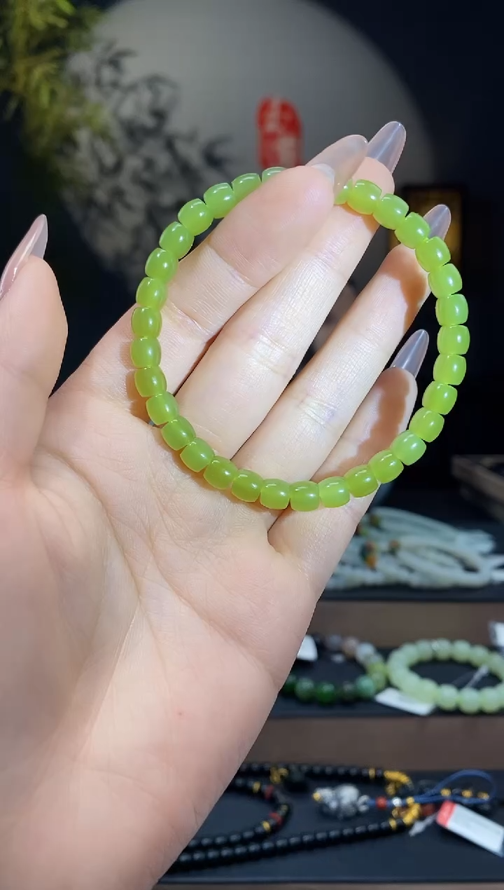 【闪购商品】和田玉1未镶嵌6mm黄口极限弧手串