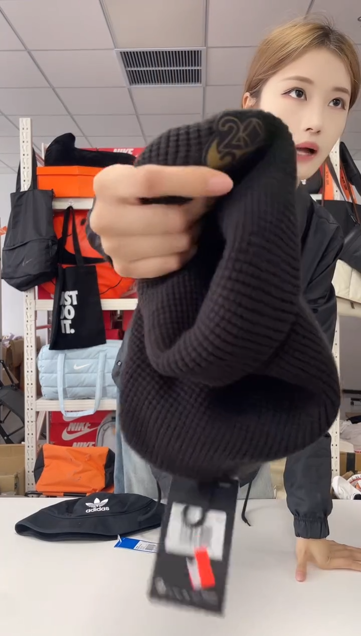 编码  尺码  直播过款正品针织帽