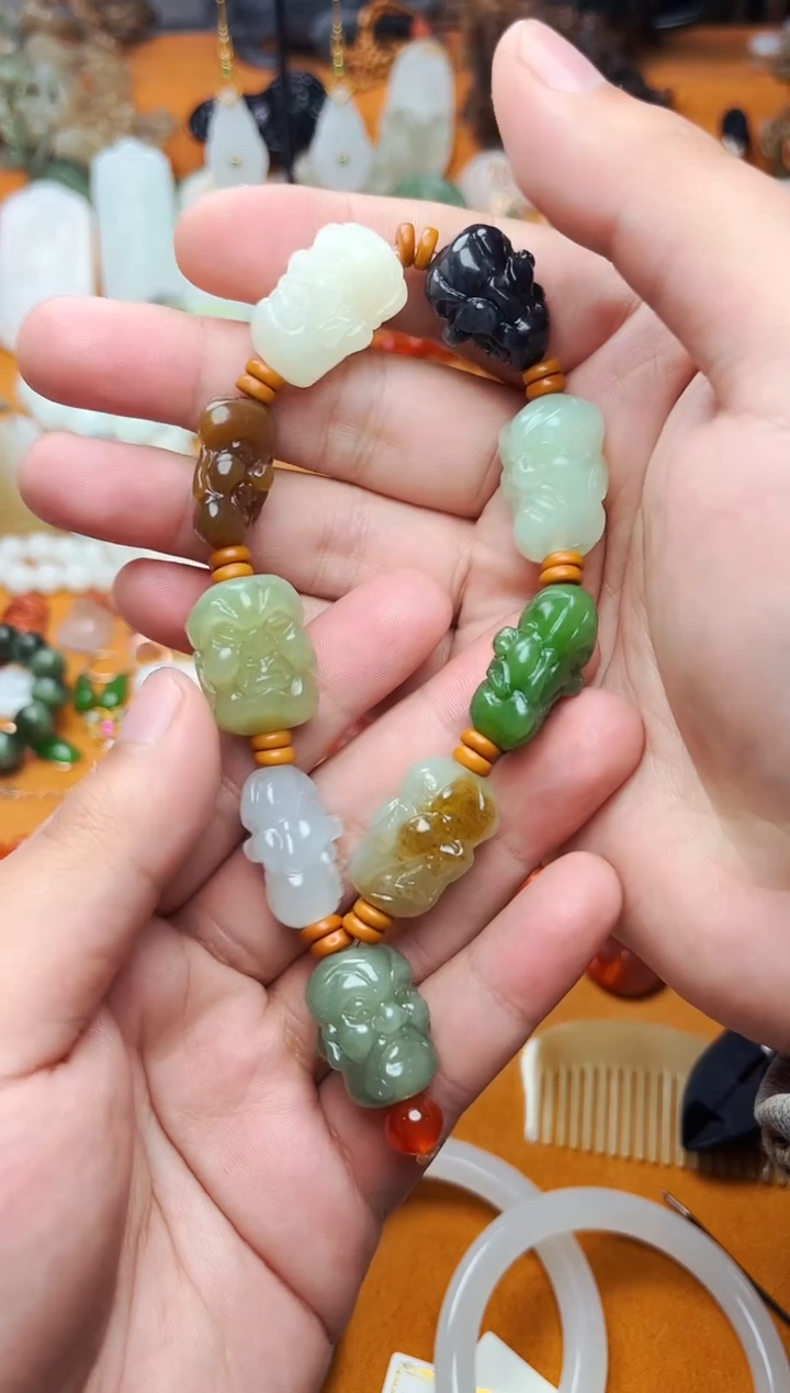 【闪购商品】和田玉手串未镶嵌罗汉