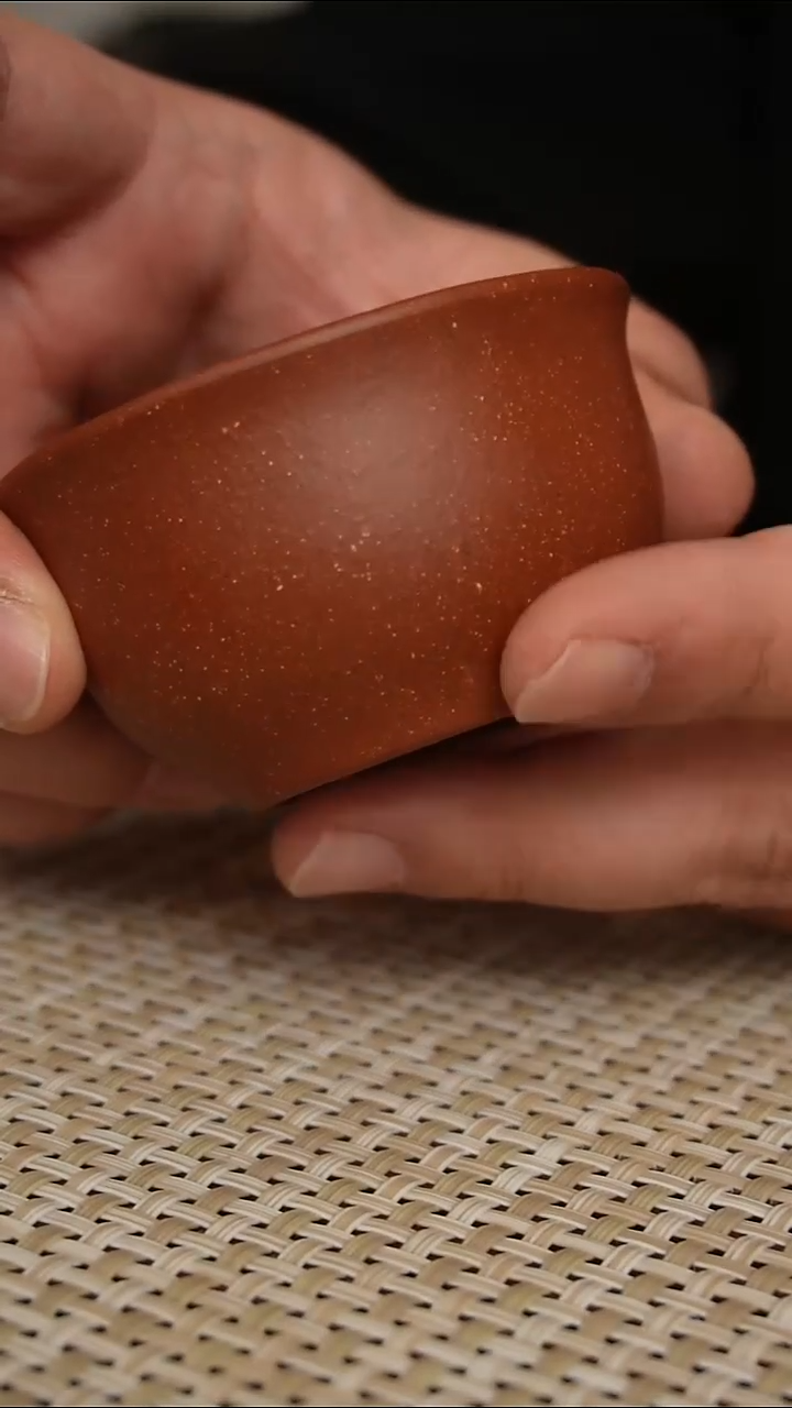 茶杯紫砂宜兴紫砂茶杯红降坡主人杯  