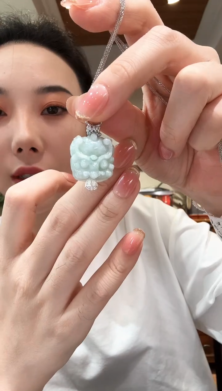 【闪购商品】翡翠颈饰未镶嵌国风