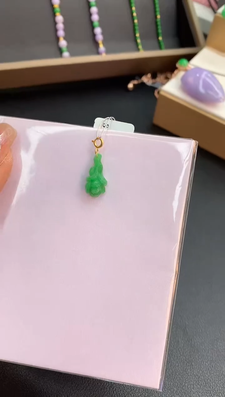 【闪购商品】翡翠颈饰18K金镶嵌赠礼盒证书 珍珍