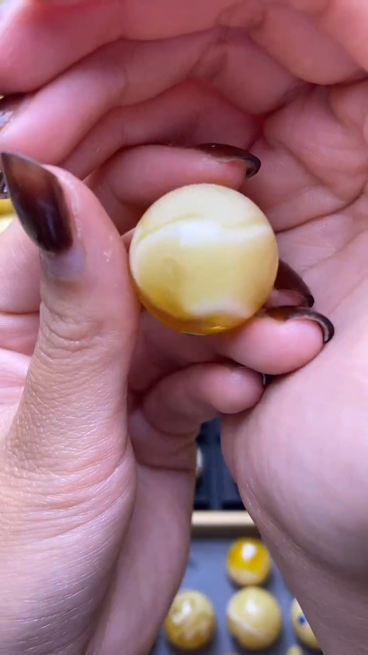 【闪购商品】琥珀裸石未镶嵌蜜蜡.51