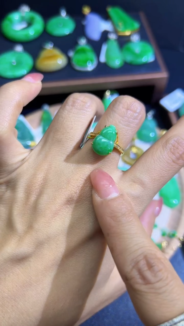 【闪购商品】翡翠戒指银S925镶嵌Q缅料A货翡翠/多样性发货/一件