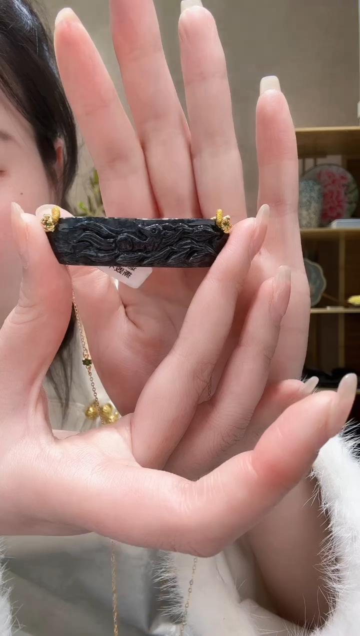 【闪购商品】翡翠颈饰未镶嵌吊坠